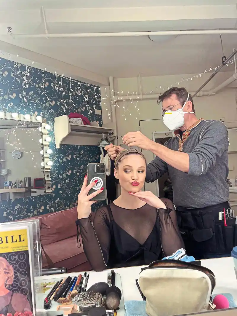 Olivia-Holt--Inside-a-Day-in-My-Life-449