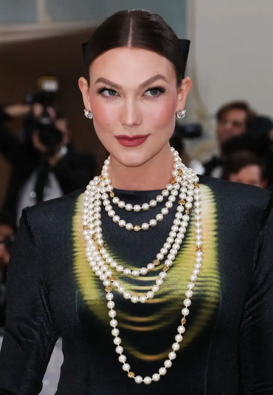 Pregnant Karlie Kloss Debuts Baby Bump at the Met Gala