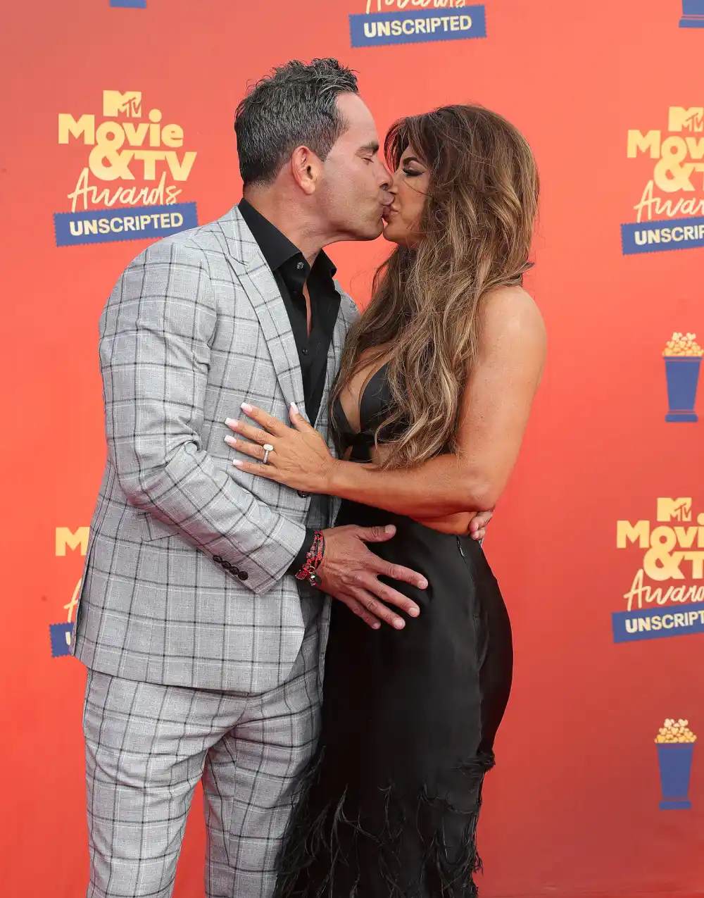 RHONJ-s-Teresa-Giudice-and-Louie-Ruelas-Reveal-Who-Said--I-Love-You--First--Wedding-Highlights-and-More--Watch-190