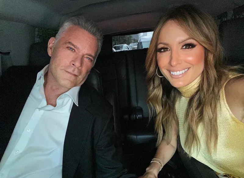 Ray-Liotta-s-Fiancee-Jacy-Nittolo-Marks-1st-Anniversary-of-His-Death-With-Heartfelt-Tribute---A-Heavy-Year- -540