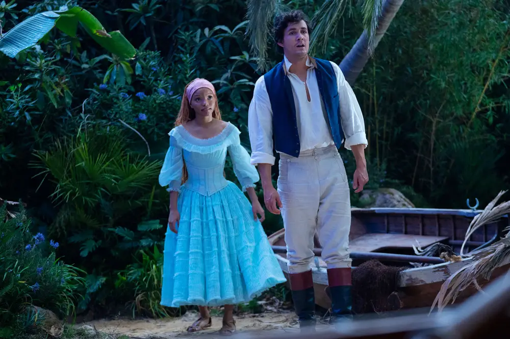 Slamming Princess Kate Little Mermaid Draws Eerie Similarities to Harry and Meghan 3