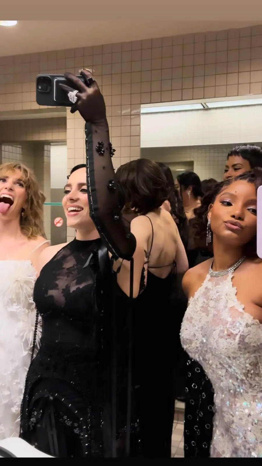 Stars Who Took Selfies Together at Met Gala 2023
