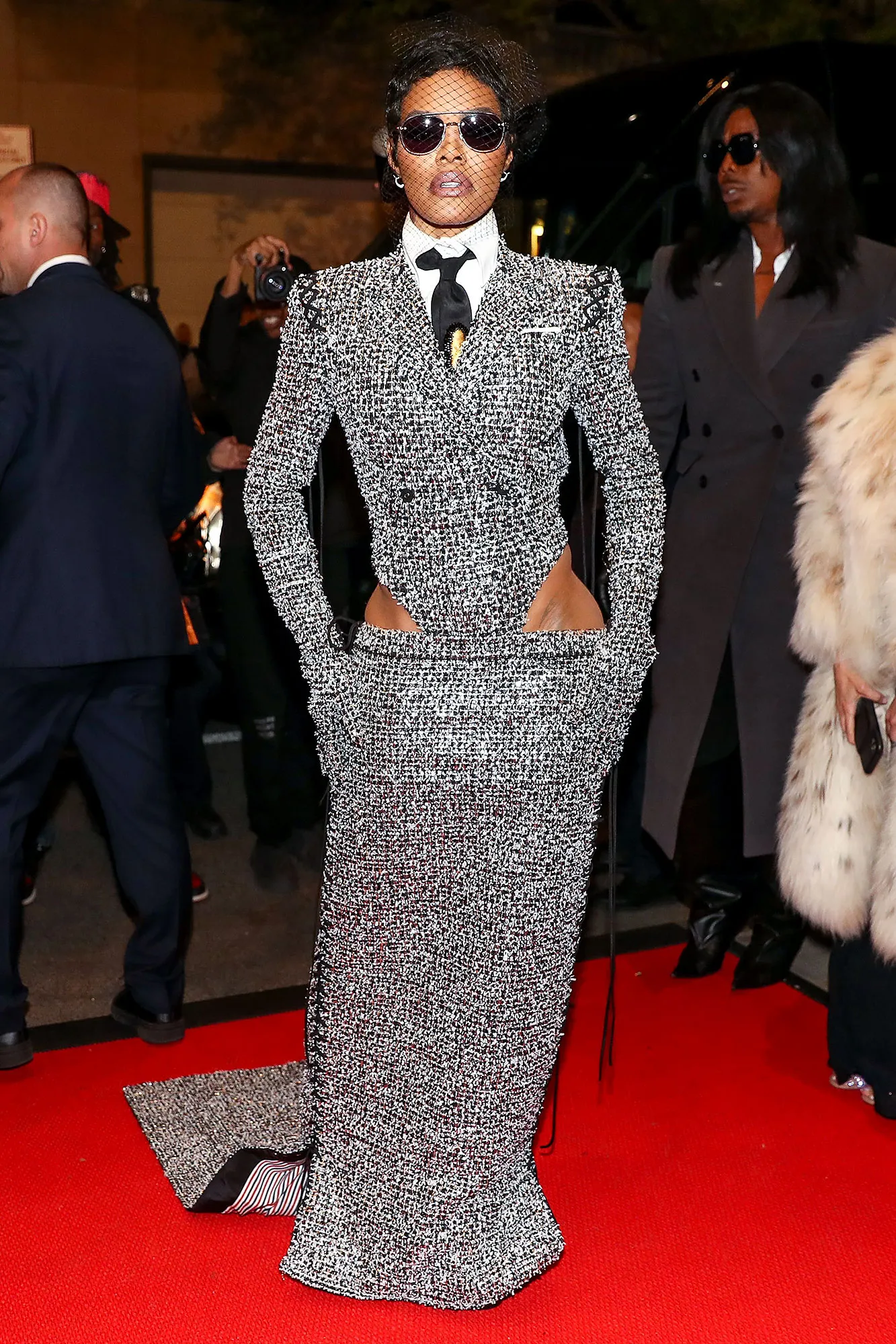 Teyana Jumps Up Met Steps in Tight Outfit Feature