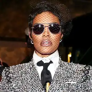 Teyana Jumps Up Met Steps in Tight Outfit Feature