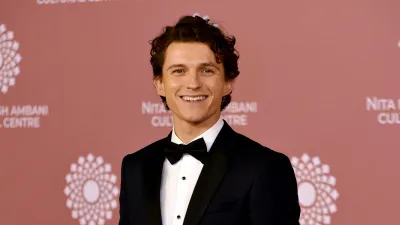 Tom-Holland-Reveals-He-Is-1-Year-Sober-165