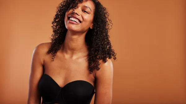 Woman-Wearing-Strapless-Bra-Stock-Photo