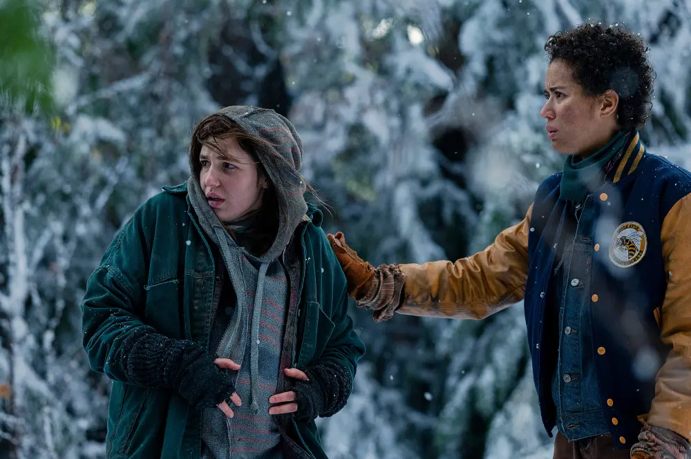 -Yellowjackets--Cast-Break-Down-Filming-Shauna-s--Difficult--Onscreen-Stillbirth-Episode--Discuss--Intense--Process- -145