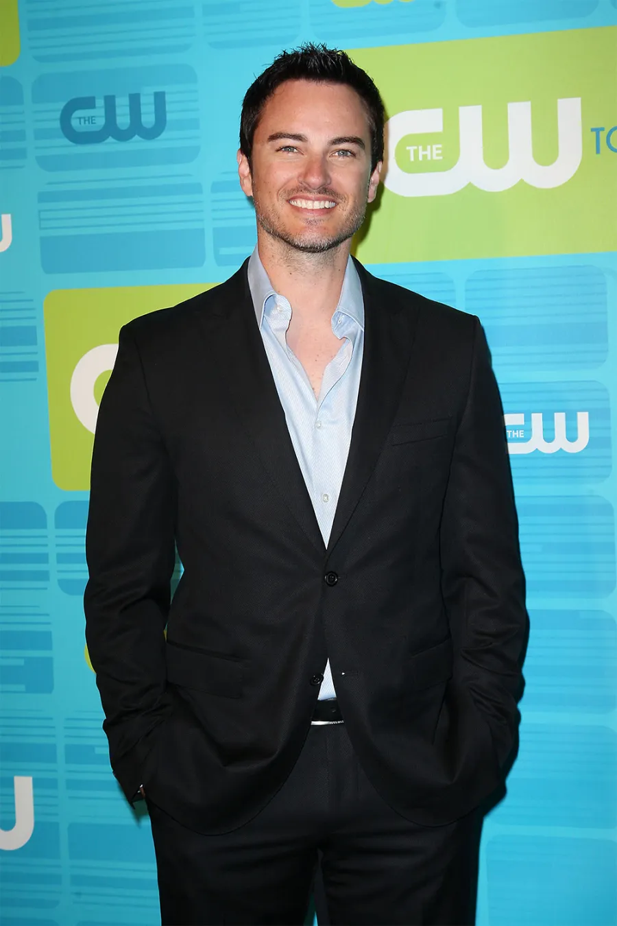 Everything the Dawson's Creek Cast Has Said About a Potential Reboot Katie Holmes James Van Der Beek and More