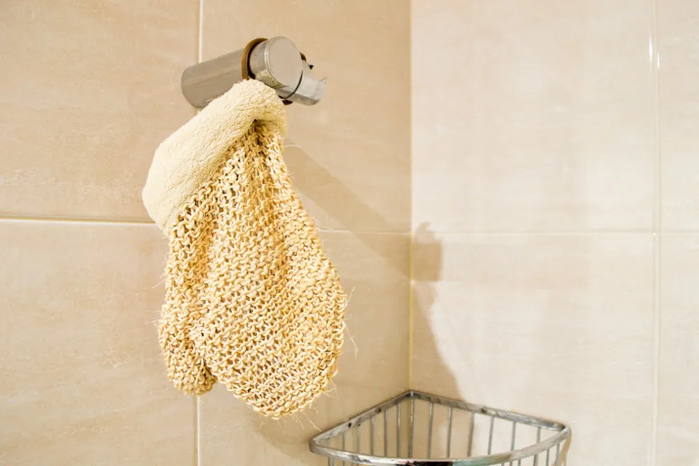 exfoliating-mitts-usweekly