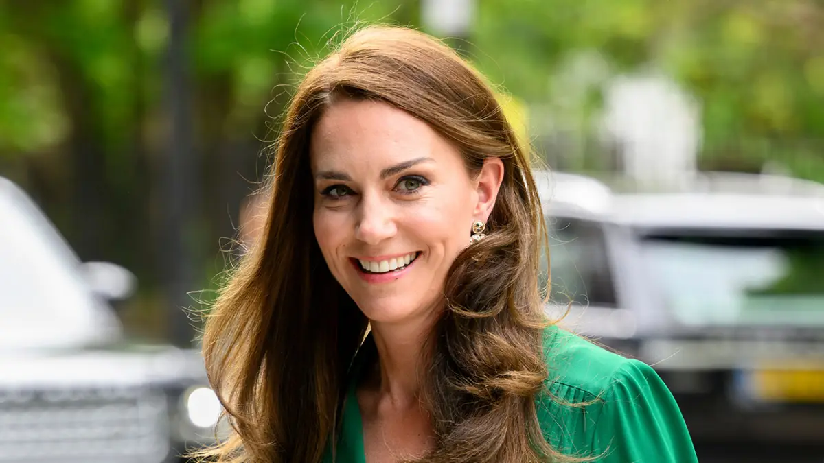 kate-middleton-emerald-green-dress