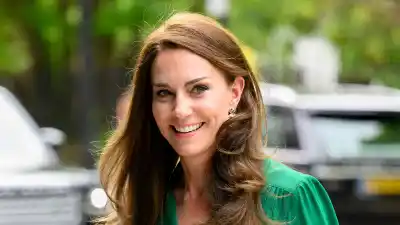 kate-middleton-emerald-green-dress
