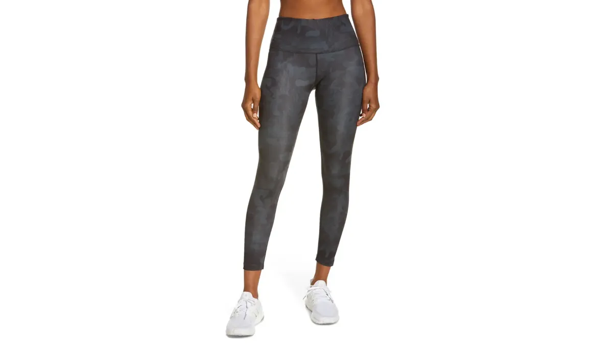 nordstrom-half-yearly-sale-zella-leggings