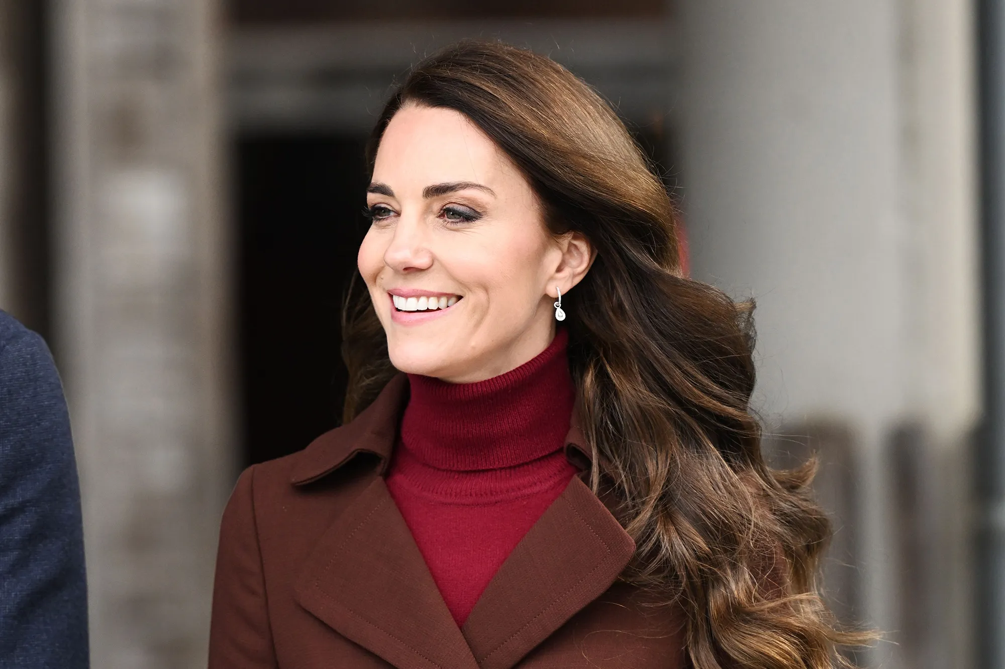 princess-kate-diamond-hoop-earrings