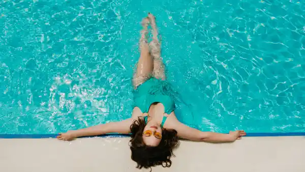 one-piece swimsuits for larger busts