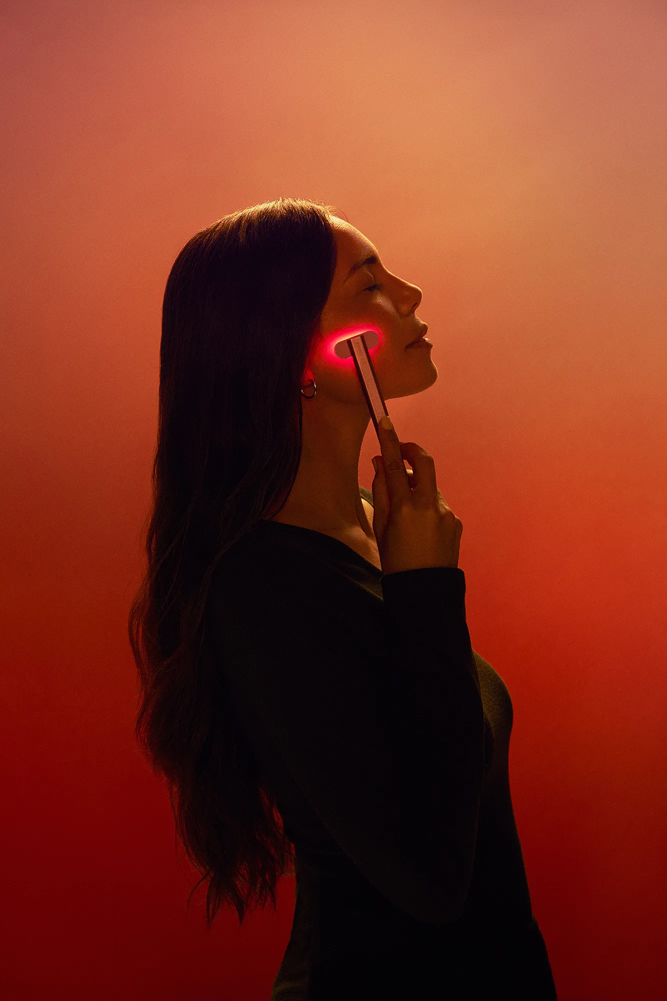 solawave-radiant-renewal-skincare-wand