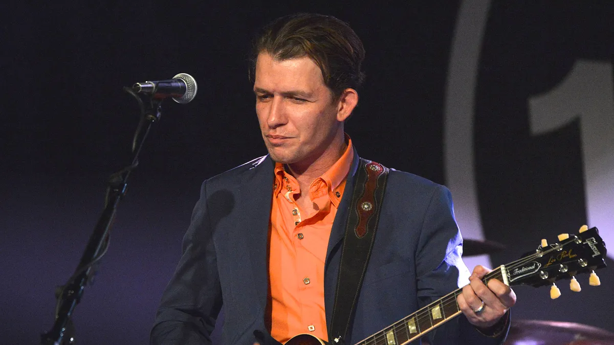 ‘AGT’ Winner Michael Grimm Hospitalized for Mystery Illness