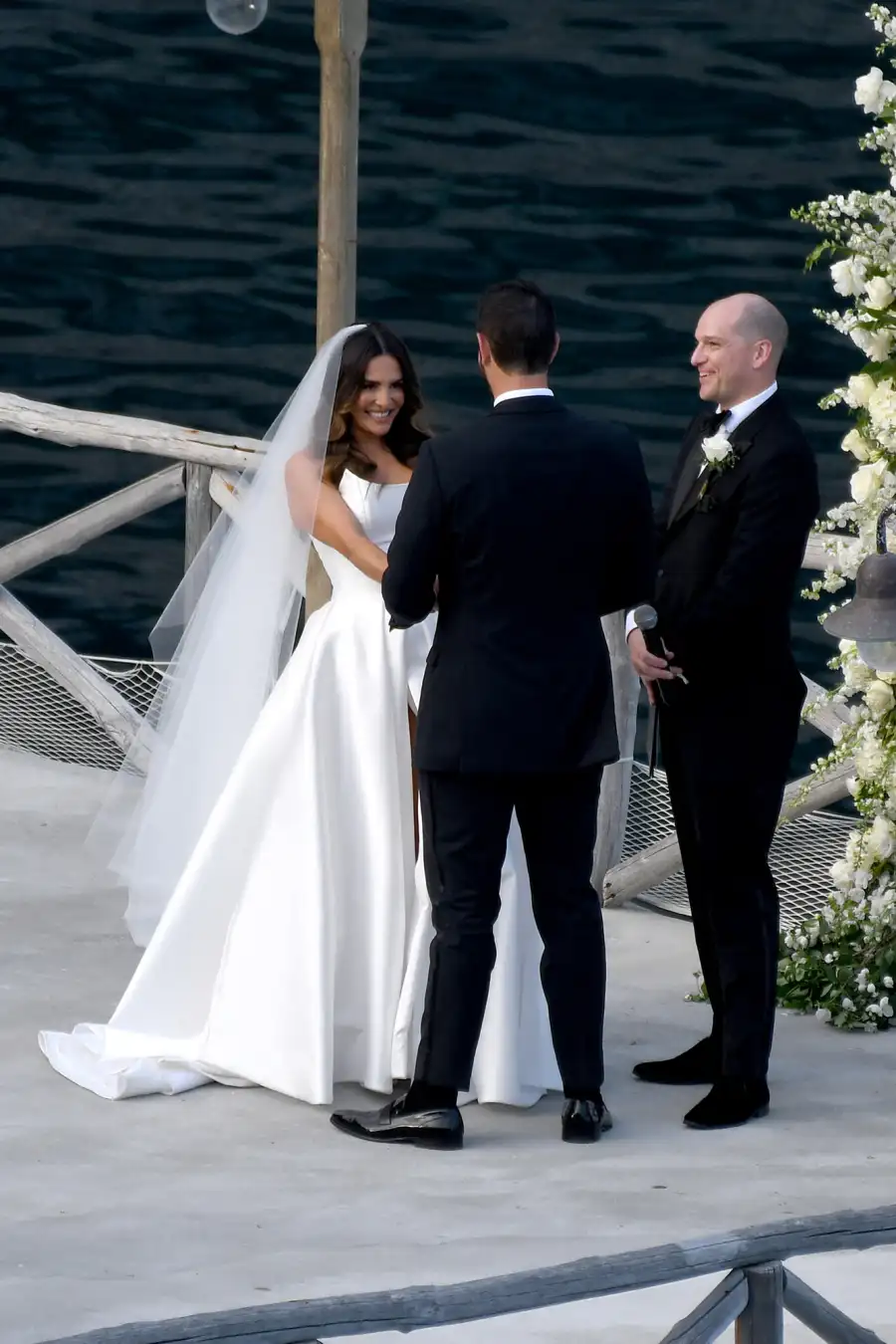 'Bachelorette' Alum Andi Dorfman and Blaine Hart's Wedding Album: Photos