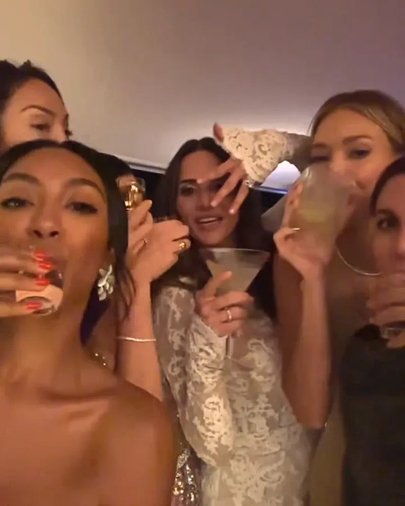 'Bachelorette' Alum Andi Dorfman and Blaine Hart's Wedding Album: Photos