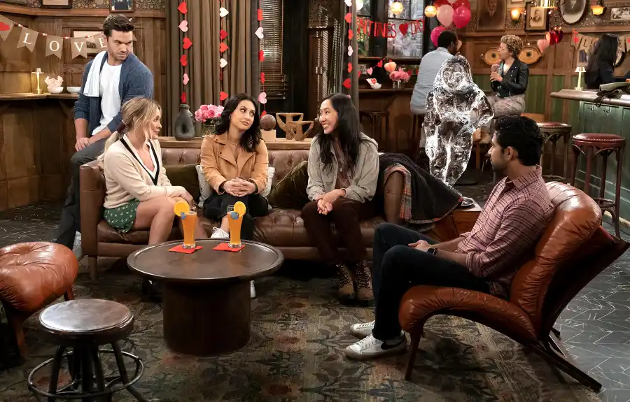 Breaking Down Why Fans Think [Redacted] Is Actually the Father on ‘How I Met Your Father’