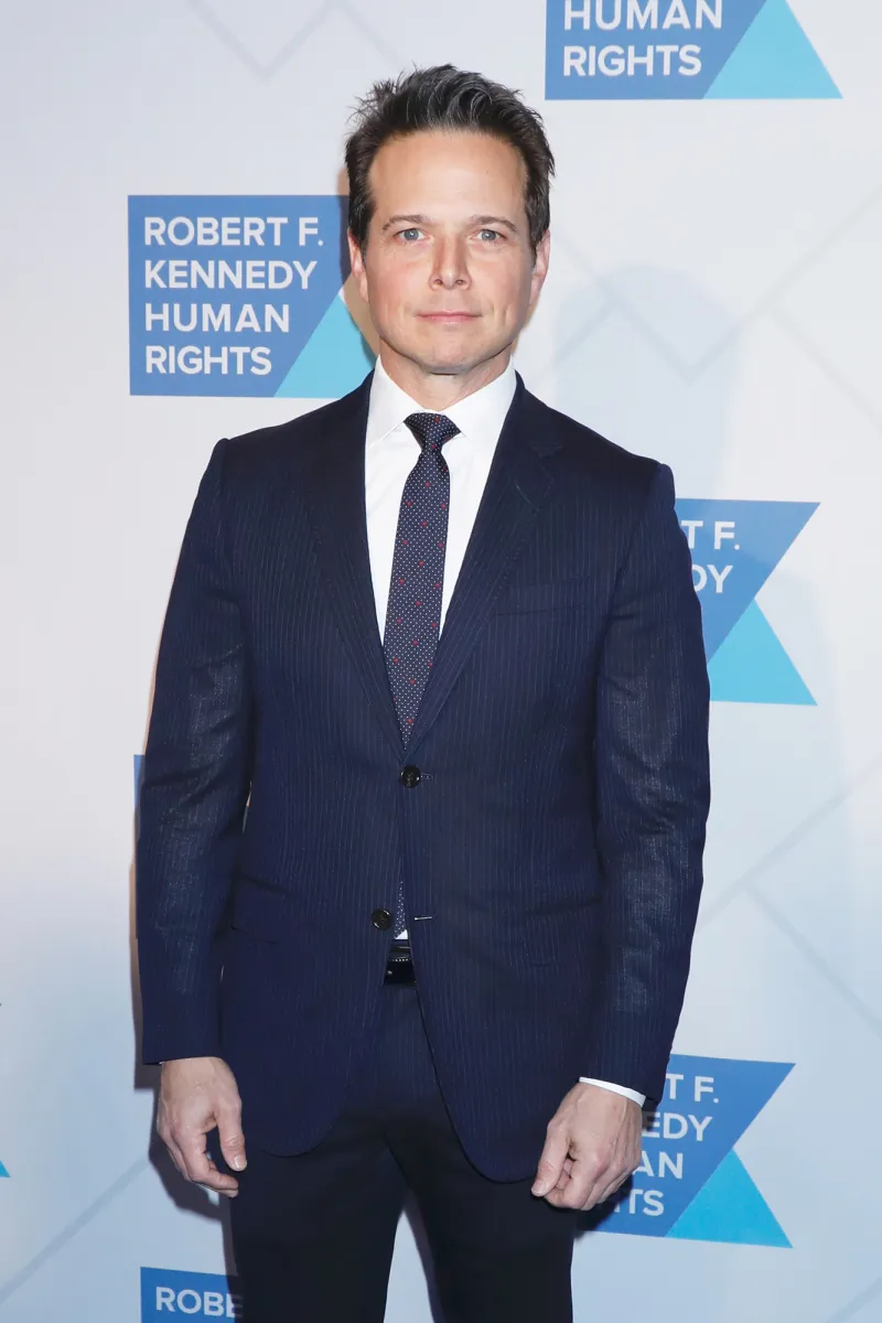 Celebrities React to Treat Williams Death