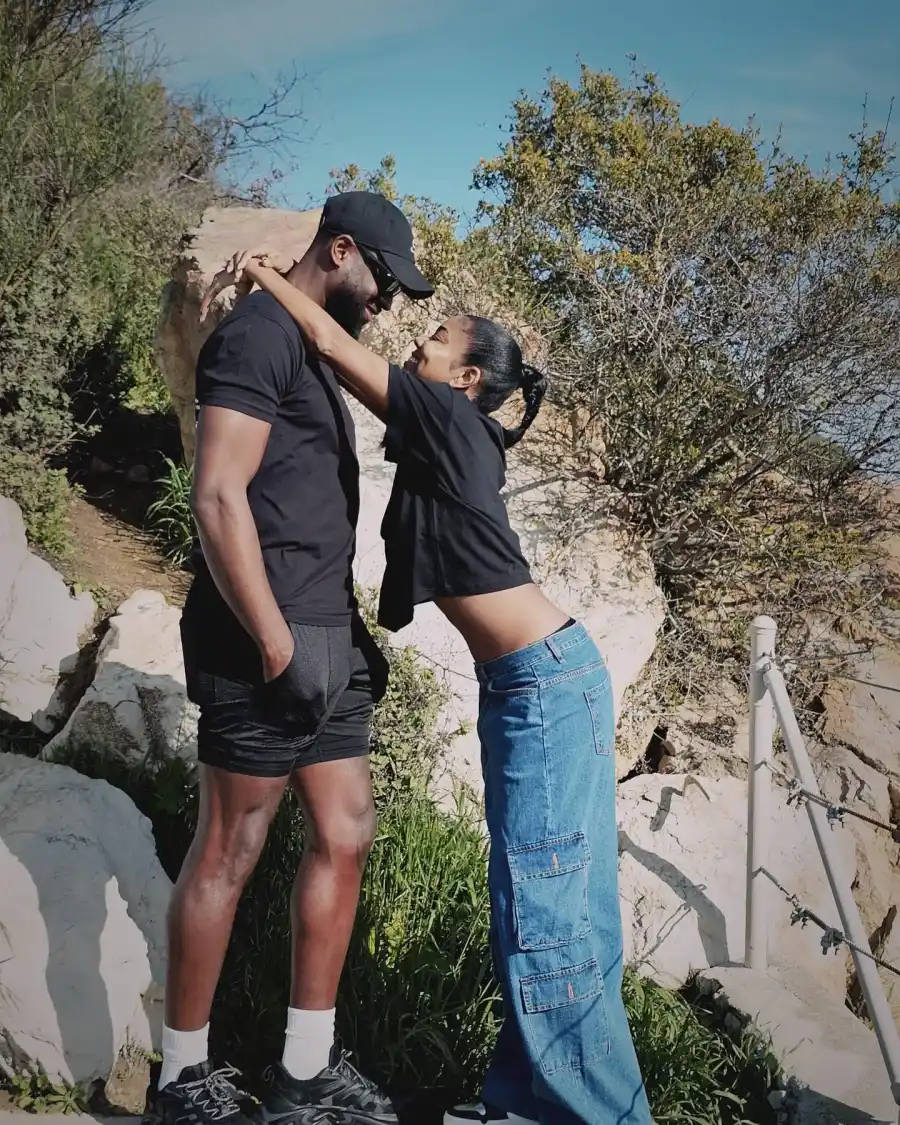 Celebrities in Low Rise Jeans Gallery