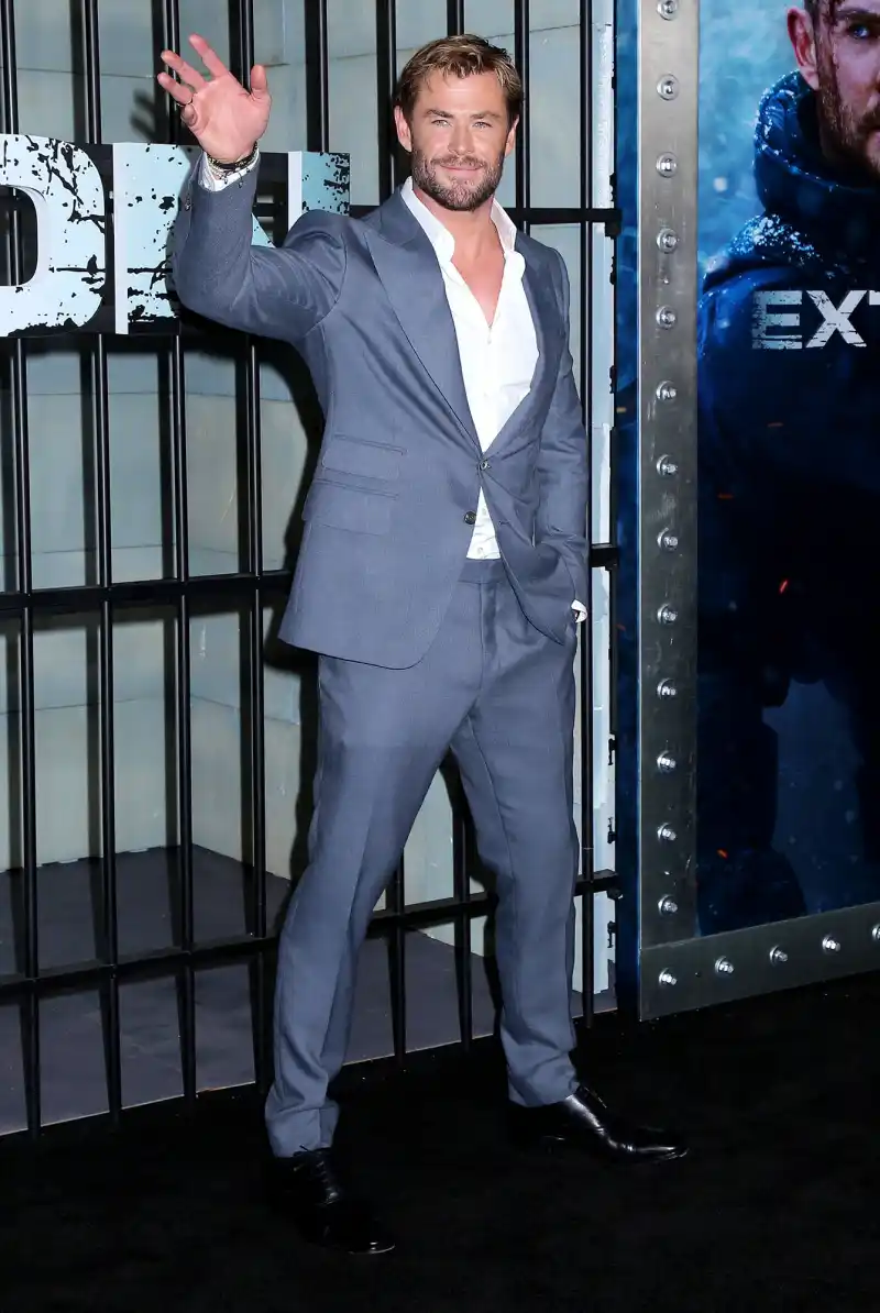 Chris Hemsworth Hot Pics