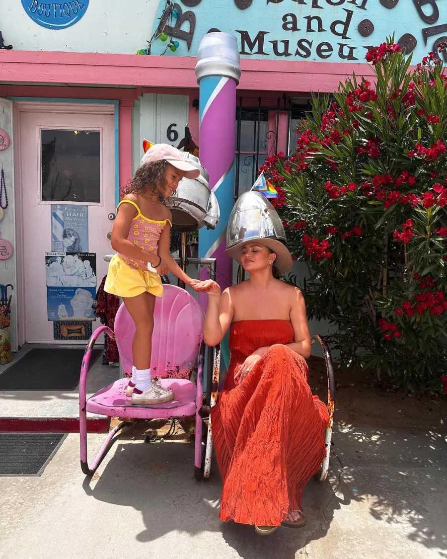 Celebrity Families’ 2023 Summer Vacations: Sean Lowe, Chrissy Teigen, Vanessa Lachey and More