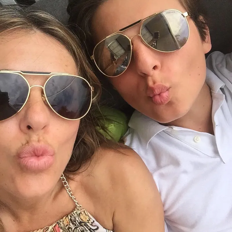 Elizabeth-Hurley-s-Sweetest-Moments-With-Her-Son-Damian-Over-the-Years--Photos-727