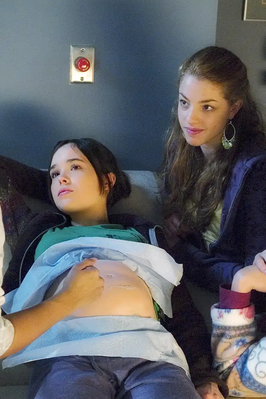 Elliot-Page-s-Dating-History--Samantha-Thomas--Kate-Mara--Emma-Portner-and-More-157 Elliot Page, Olivia Thirlby