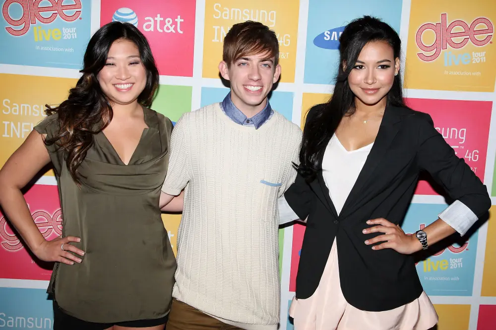 Glee-s Kevin McCale - Naya Rivera - Jenna Ushkowitz Staged Steroid Intervention