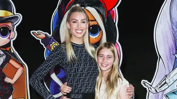 Heather-Rae-El-Moussa-Breaks-Down-Her-Relationships-With-Stepkids-Taylor-and-Brayden