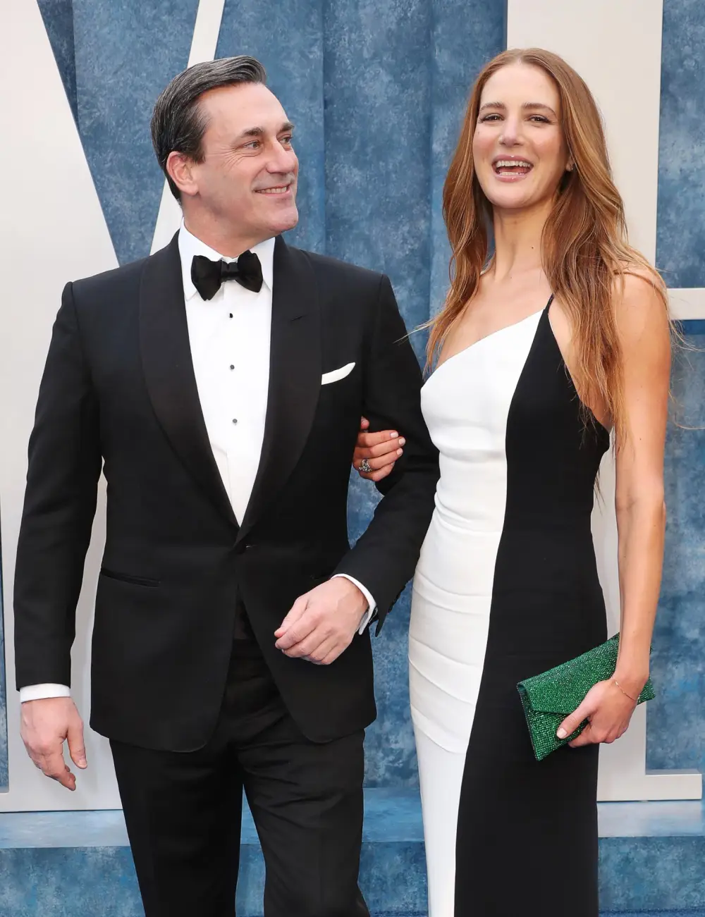 Jon Hamm and Wife Anna Osceola Are Thinking of Having Kids Soon After Wedding-213