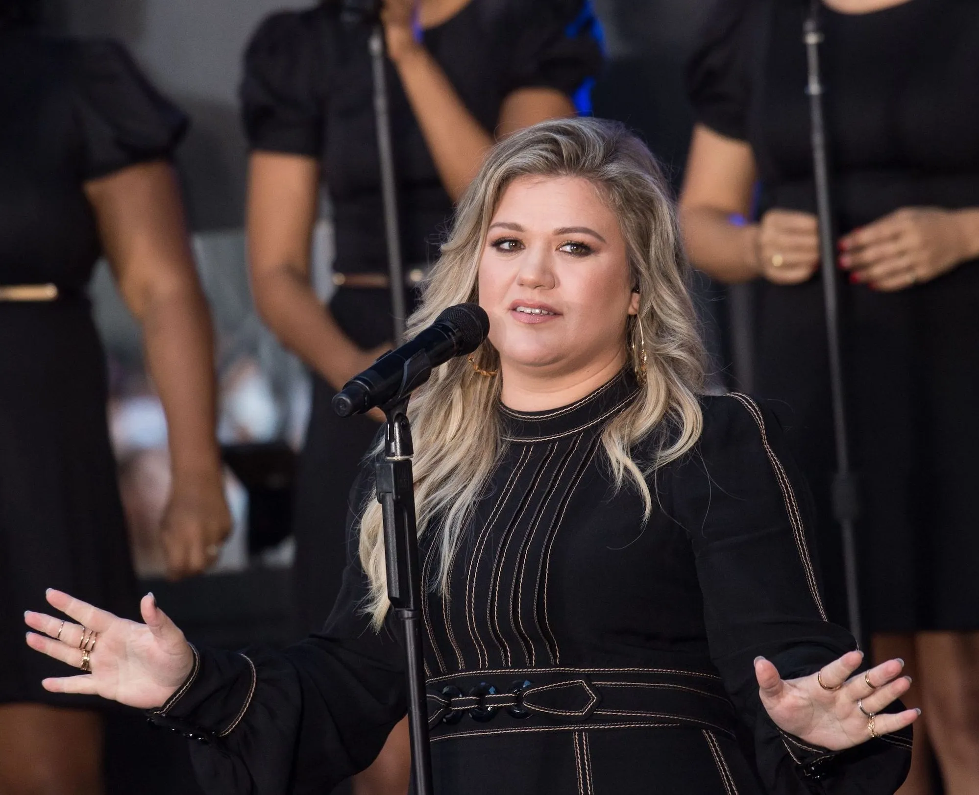 Kelly Clarkson Didn-t Handle Brandon Blackstock Divorce Well