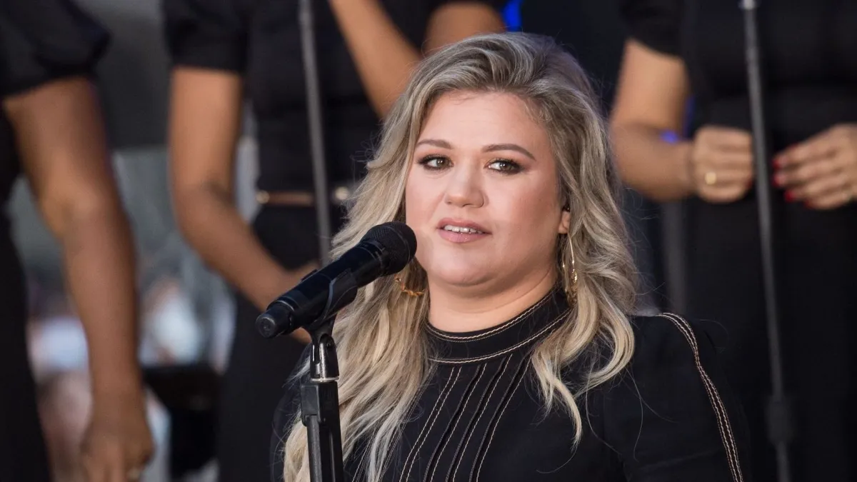 Kelly Clarkson Didn-t Handle Brandon Blackstock Divorce Well
