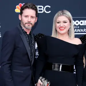 Kelly Clarkson Reveals She Had a 'Little Text Exchange' With Ex-Husband Brandon Blackstock About Her New Album