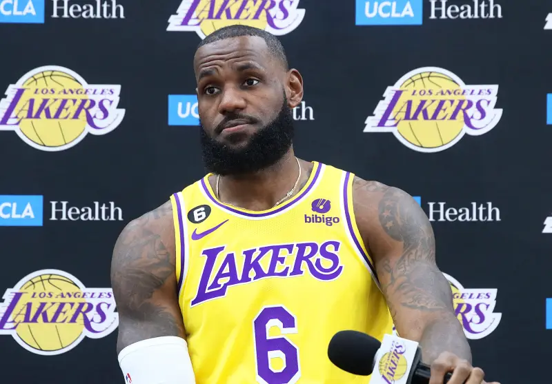 LeBron James Announces His Retirement