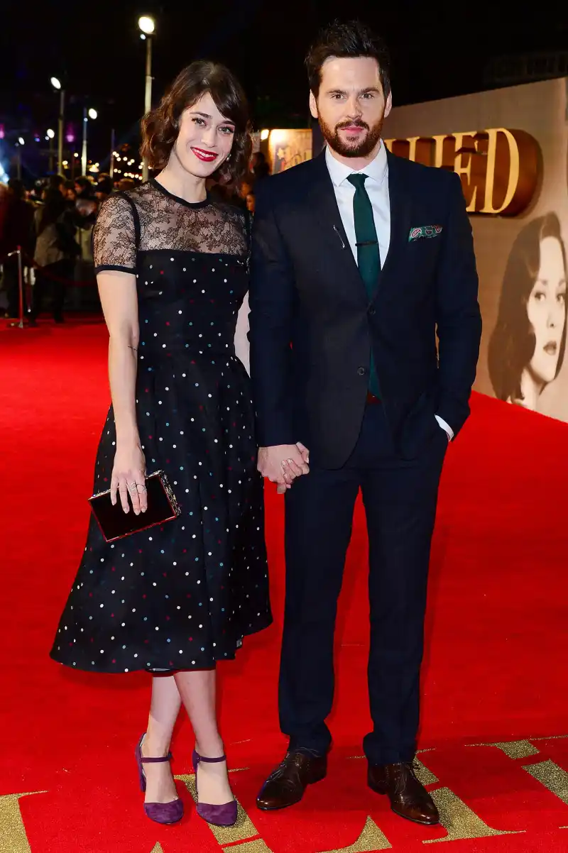 Lizzy Caplan and Tom Riley s Relationship Timeline- Inside Their Low-Key Romance-183