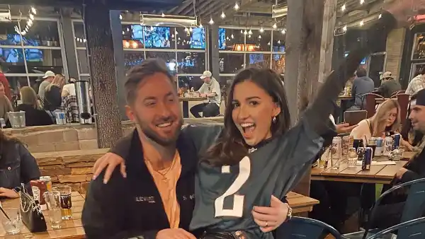 Love Is Blind Colleen Reed and Matt Bolton Relationship Timeline Finally Move In Together June 2023