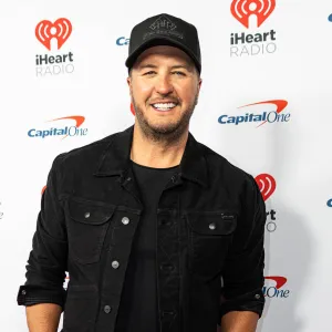 Luke-Bryan-Admits-He-s--Not-Balancing--His-Work-and-Family--That-Well--Right-Now--Wants-to--Slow-Down--After--Rough-Year- -390