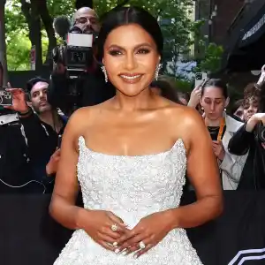 Mindy-Kaling-Shares-Rare-Photos-of-Her-2-Kids-in-Father-s-Day-Tribute-to-Their-Grandpa---The-Role-He-Was-Born-to-Play- -533 Mindy Kaling