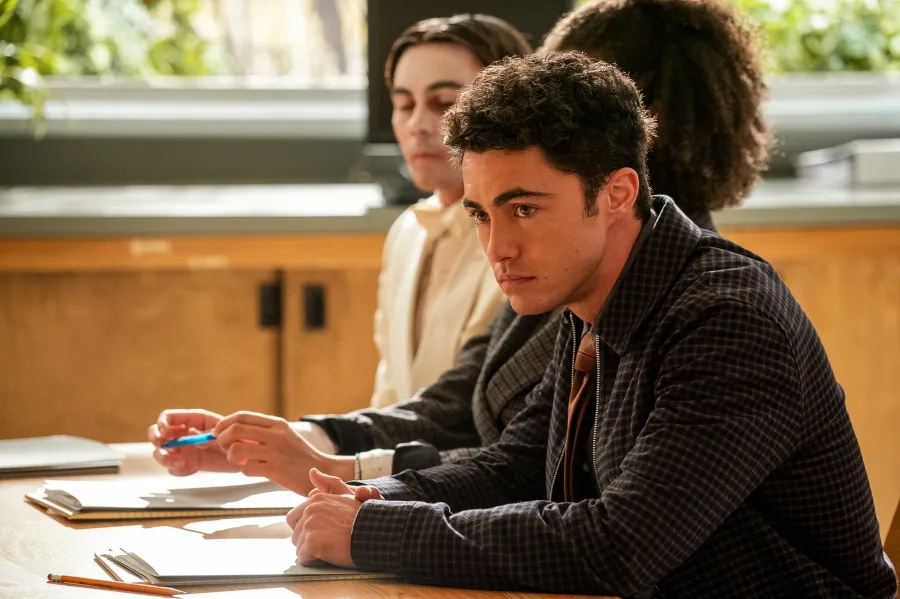 --Never-Have-I-Ever-s-Final-Season-Ending-Explained--Where-the-Characters-End-Up-and-More-169