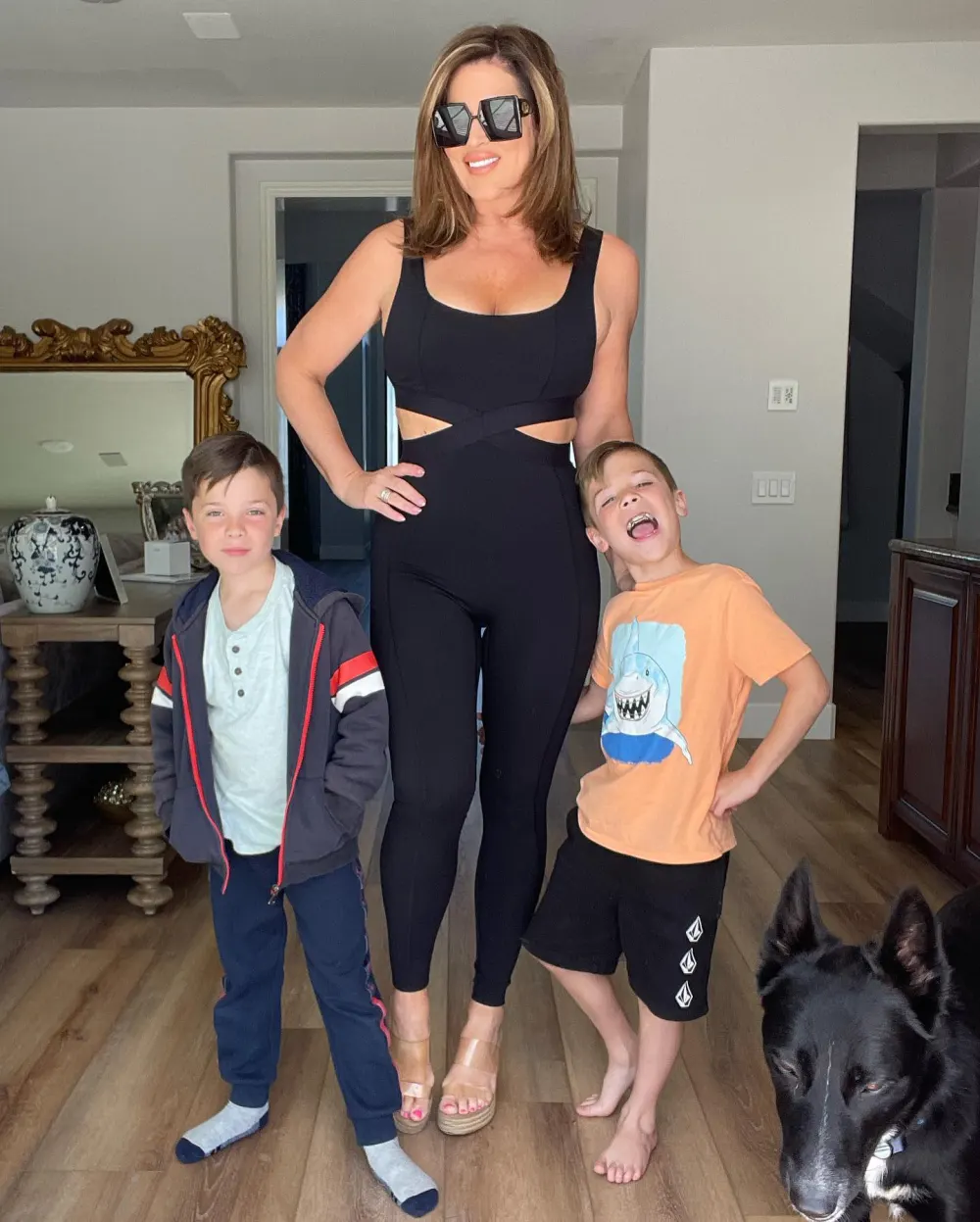 &lsquo;Real Housewives of Orange County&rsquo; Star Emily Simpson Claps Back At Suggestion She Uses Ozempic