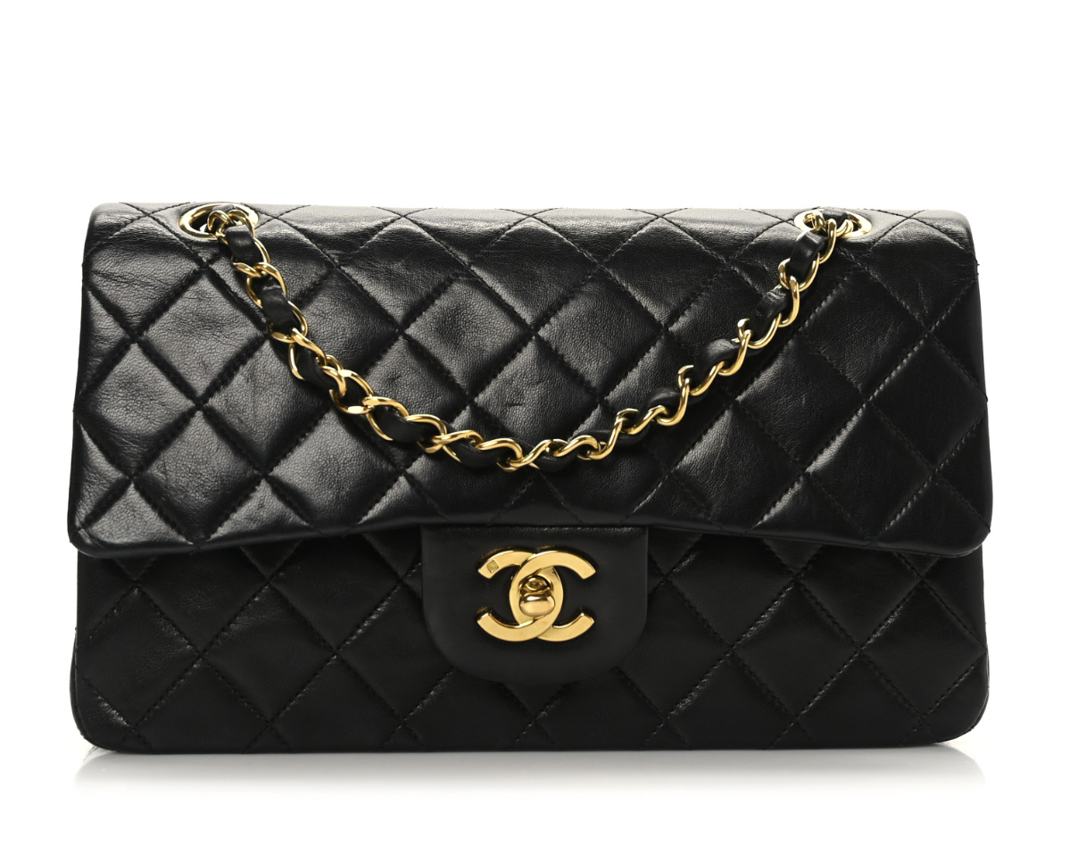 vintage flap bag,vintage chanel kardashian,the top vintage chanel bags to invest in