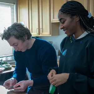 A Complete Guide to the Star-Studded Cameos in Hulu-s The Bear