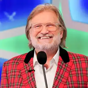 Feature 'The Price Is Right' Contestant Dislocates His Shoulder While Celebrating a Win, His Wife Spins the Wheel for Him