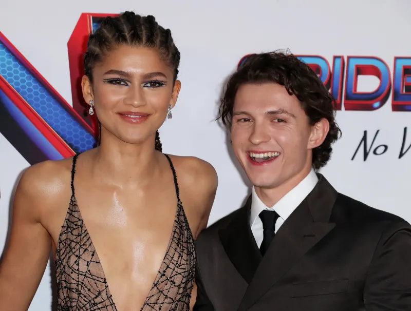 Tom Holland Wants the World to Know How Much He Loves Zendaya