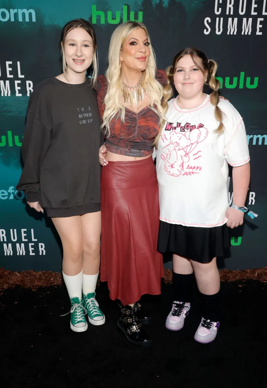 Tori Spelling Family Guide