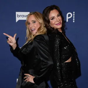 Sonja Morgan (L) and LuAnn de Lesseps