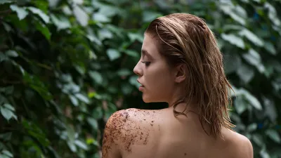 amazon-tree-hut-sugar-scrub