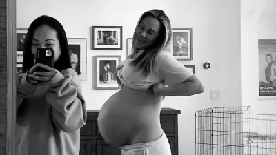 DWTS’ Peta Flashes Bare Baby Bump As She Reaches 39 Weeks